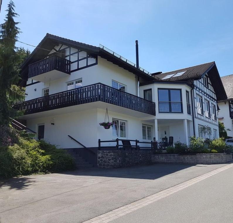 3 Sterne Ferienwohnung Pape Schmallenberg Luaran gambar